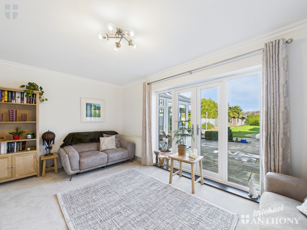 CAM03218G0-PR0867-ST