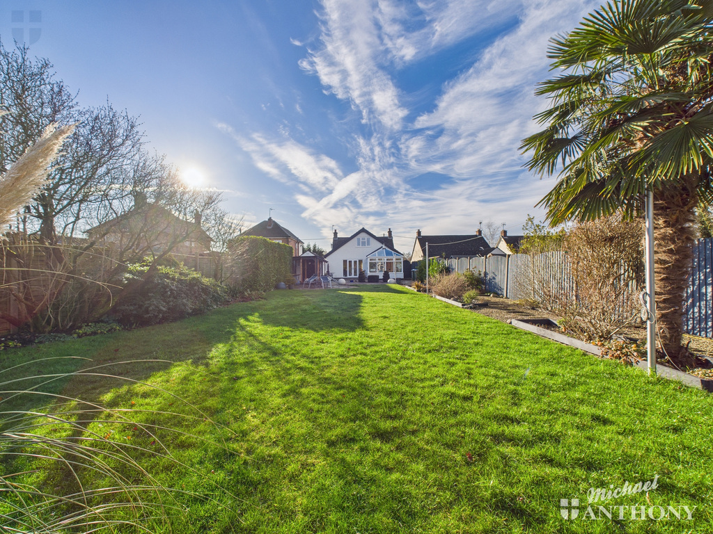 CAM03218G0-PR0867-ST