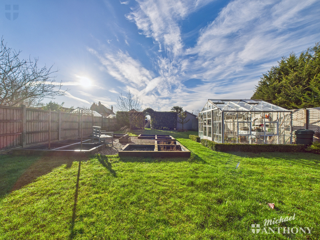 CAM03218G0-PR0867-ST