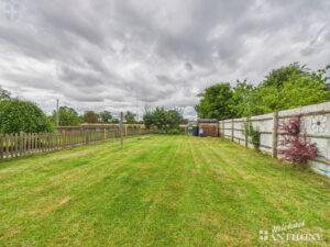 Burcott Lane, Bierton, Buckinghamshire