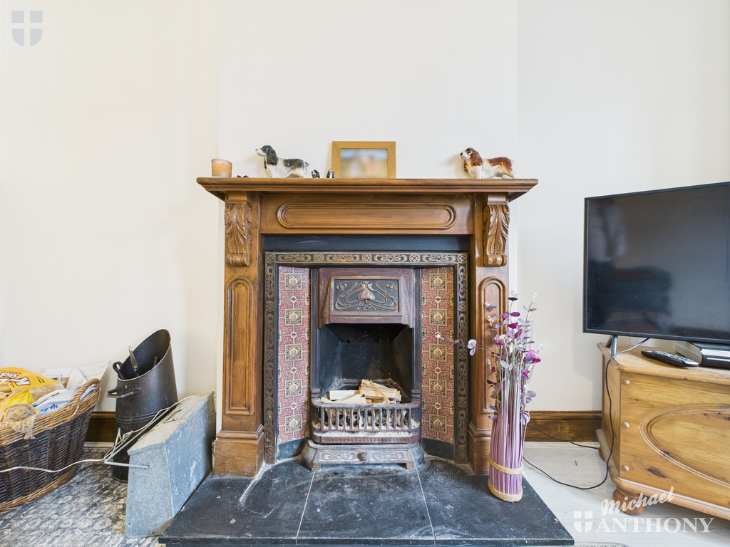 CAM02773G0-PR0312-ST