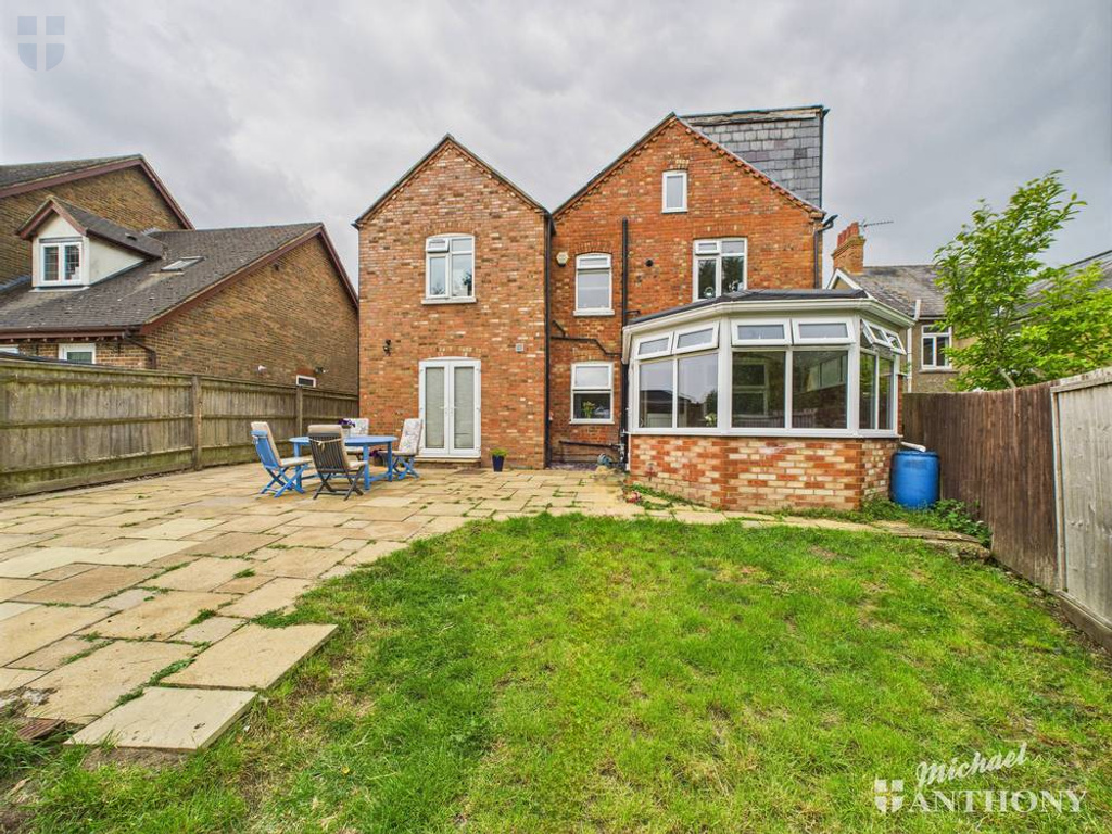 CAM02773G0-PR0312-ST