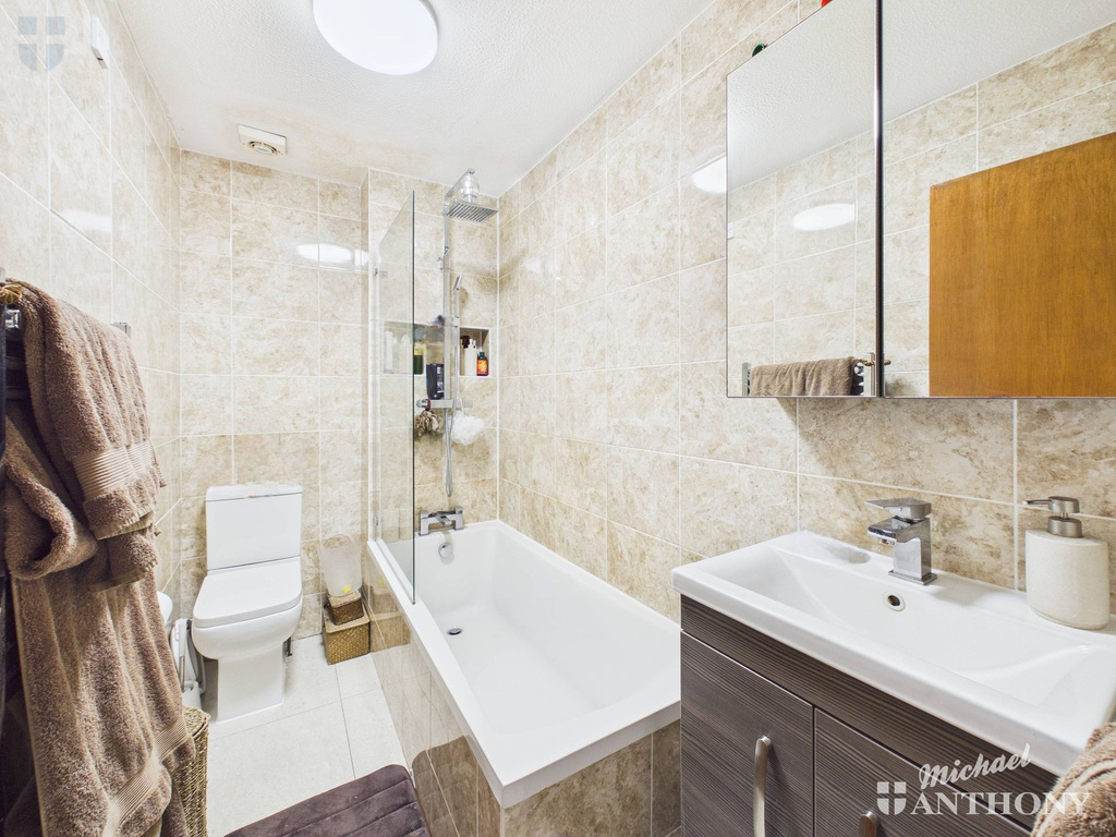 CAM03852G0-PR0601-ST