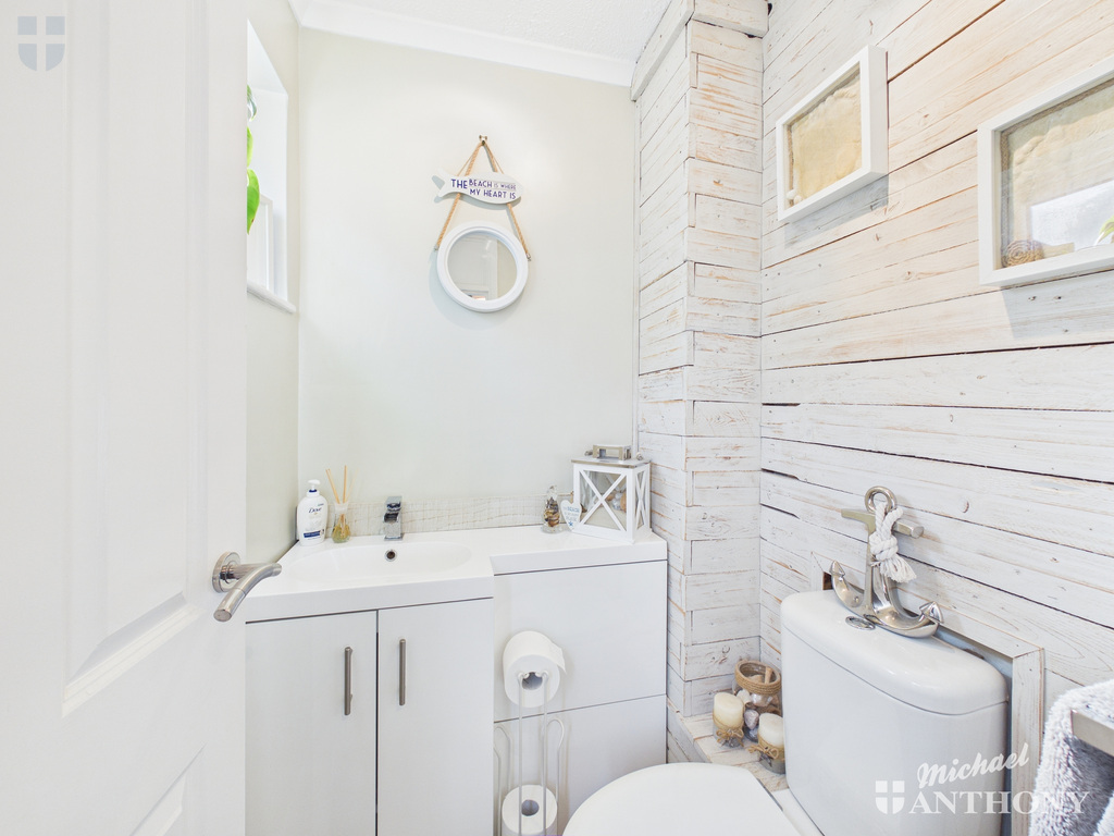 CAM03852G0-PR0563-ST