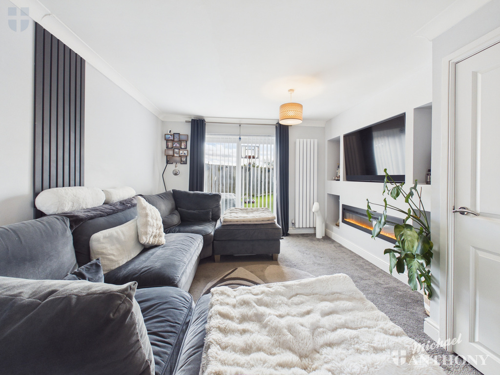 CAM03852G0-PR0563-ST