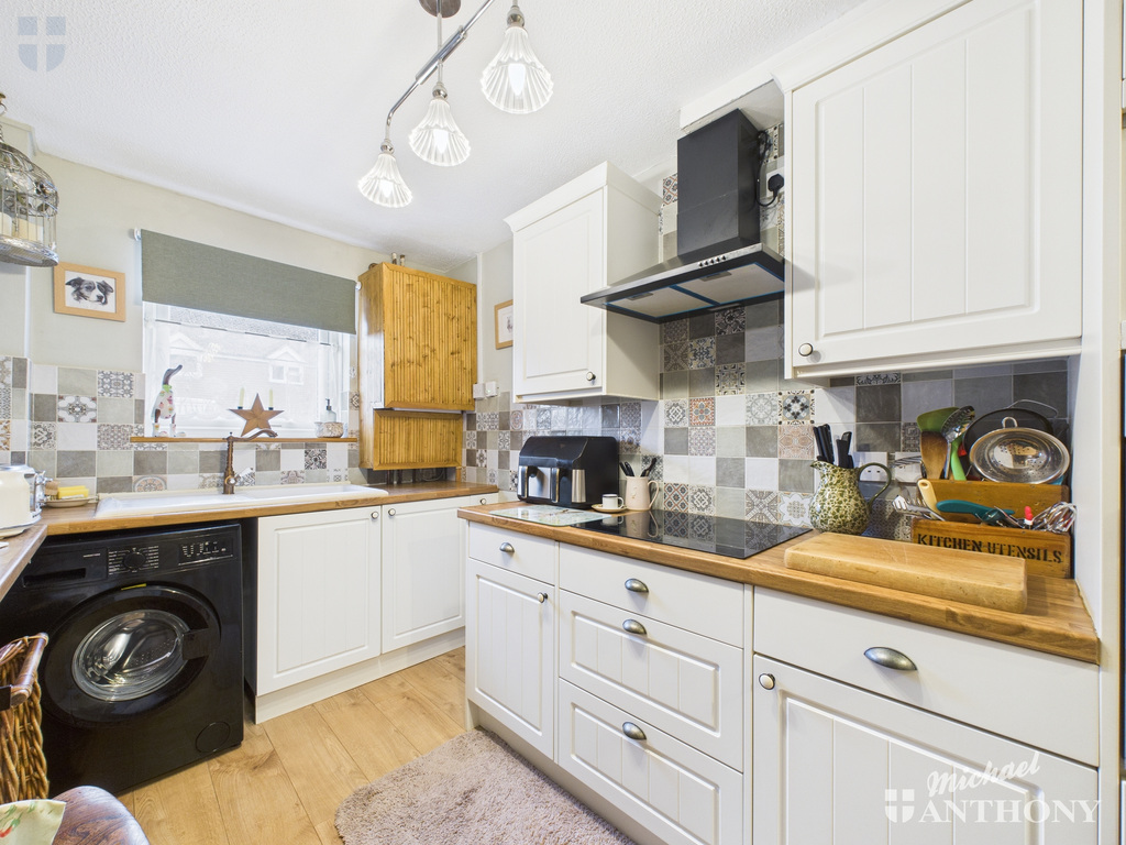 CAM03218G0-PR0877-ST