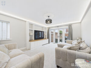 Hendrix Drive, Aston Clinton