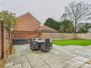 Hendrix Drive, Aston Clinton