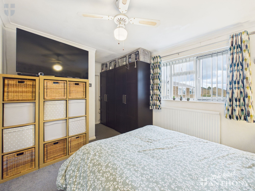 CAM03852G0-PR0626-ST