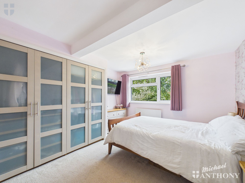 CAM03218G0-PR0953-ST