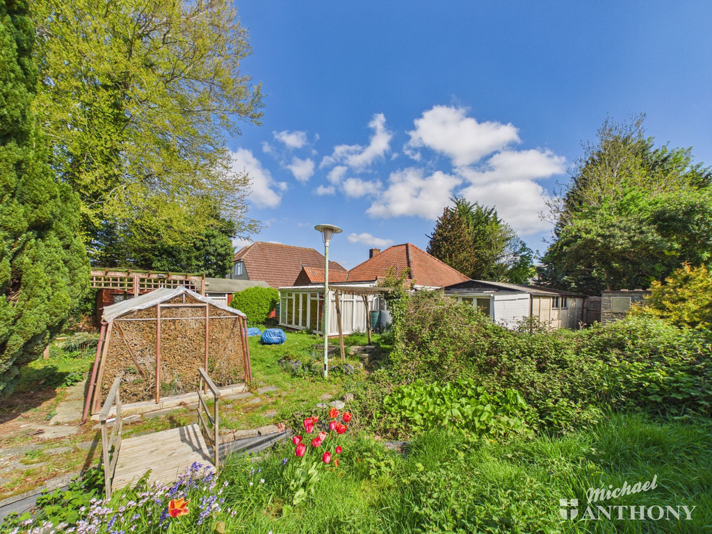 CAM03218G0-PR0991-ST