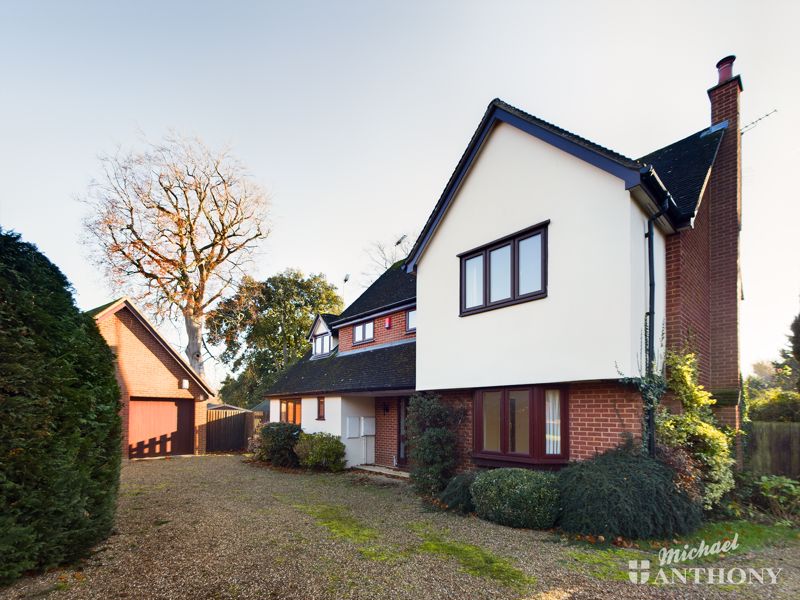 Houses And Properties For Sale In Aylesbury Michael Anthony Estate Agents