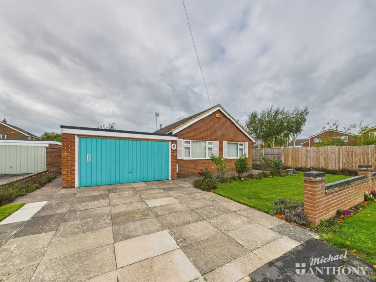 Corfe Close, Aylesbury Image