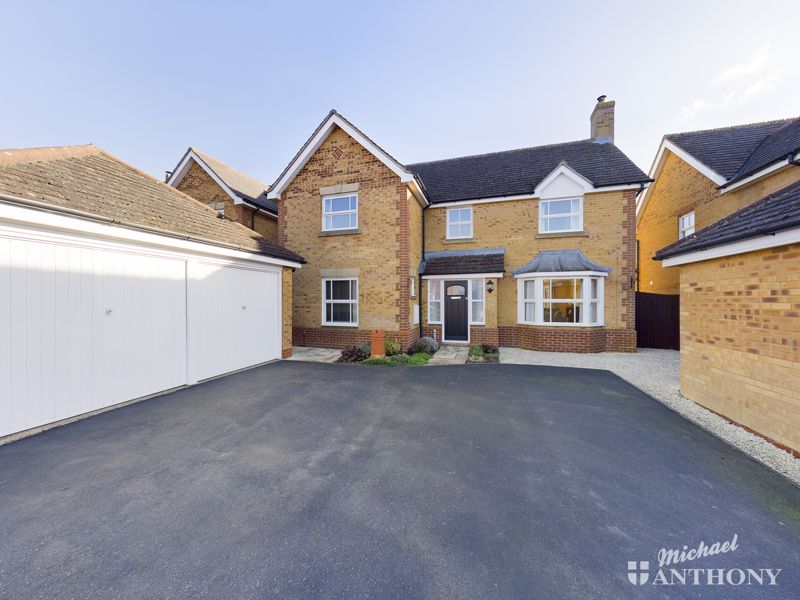 Houses & Properties for Sale in Aylesbury Michael Anthony Estate Agents