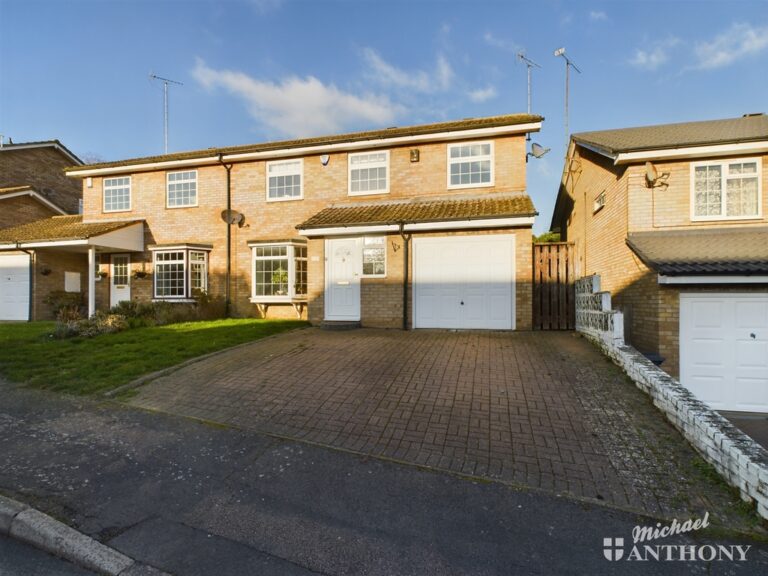 Cotefield Drive, Leighton Buzzard, Bedfordshire