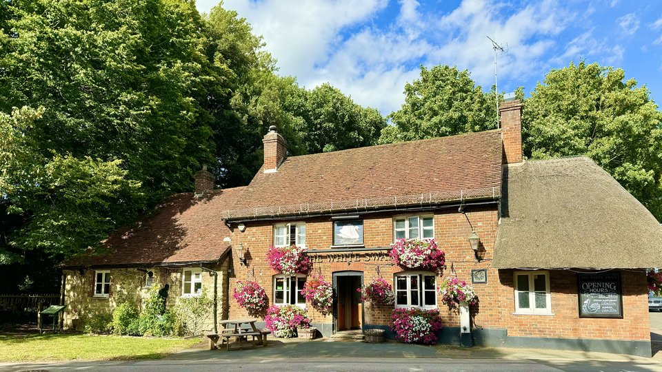 /content/uploads/whitchurch-white-swan-pub.jpg